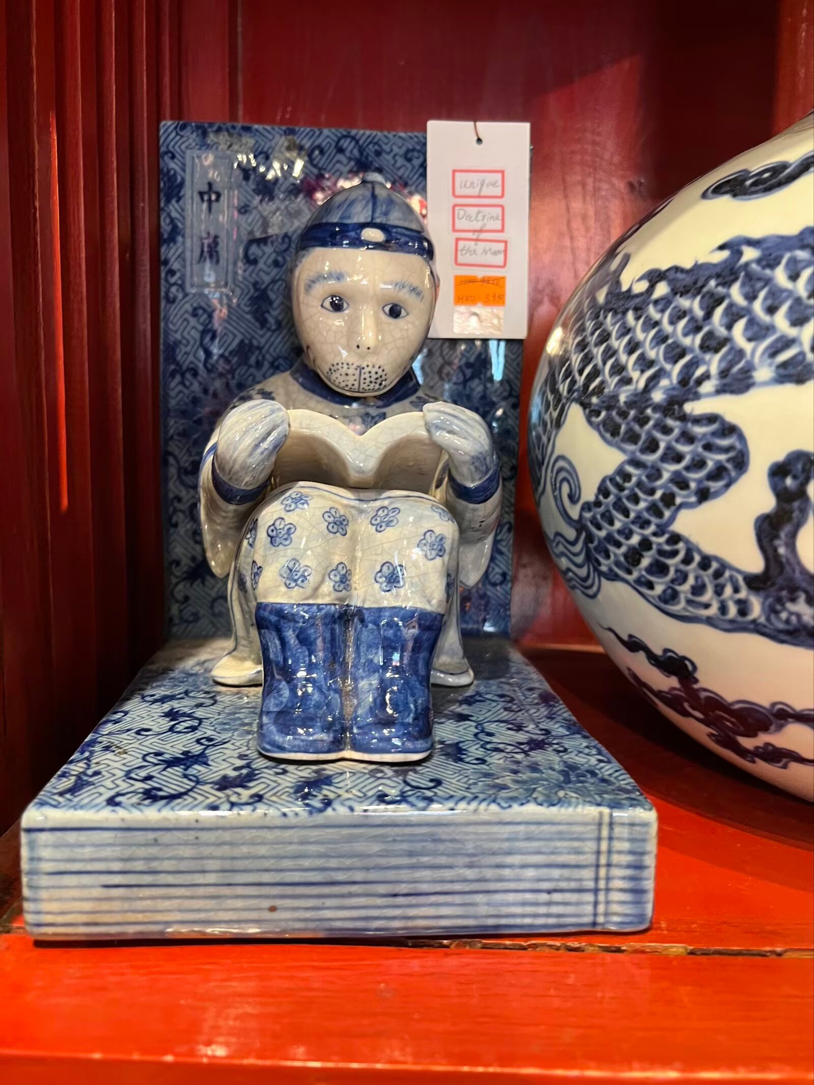 品茶赏器交友  器物之美 终归于心 人之情趣万千不一 寄情于物便是其一千金难买心
