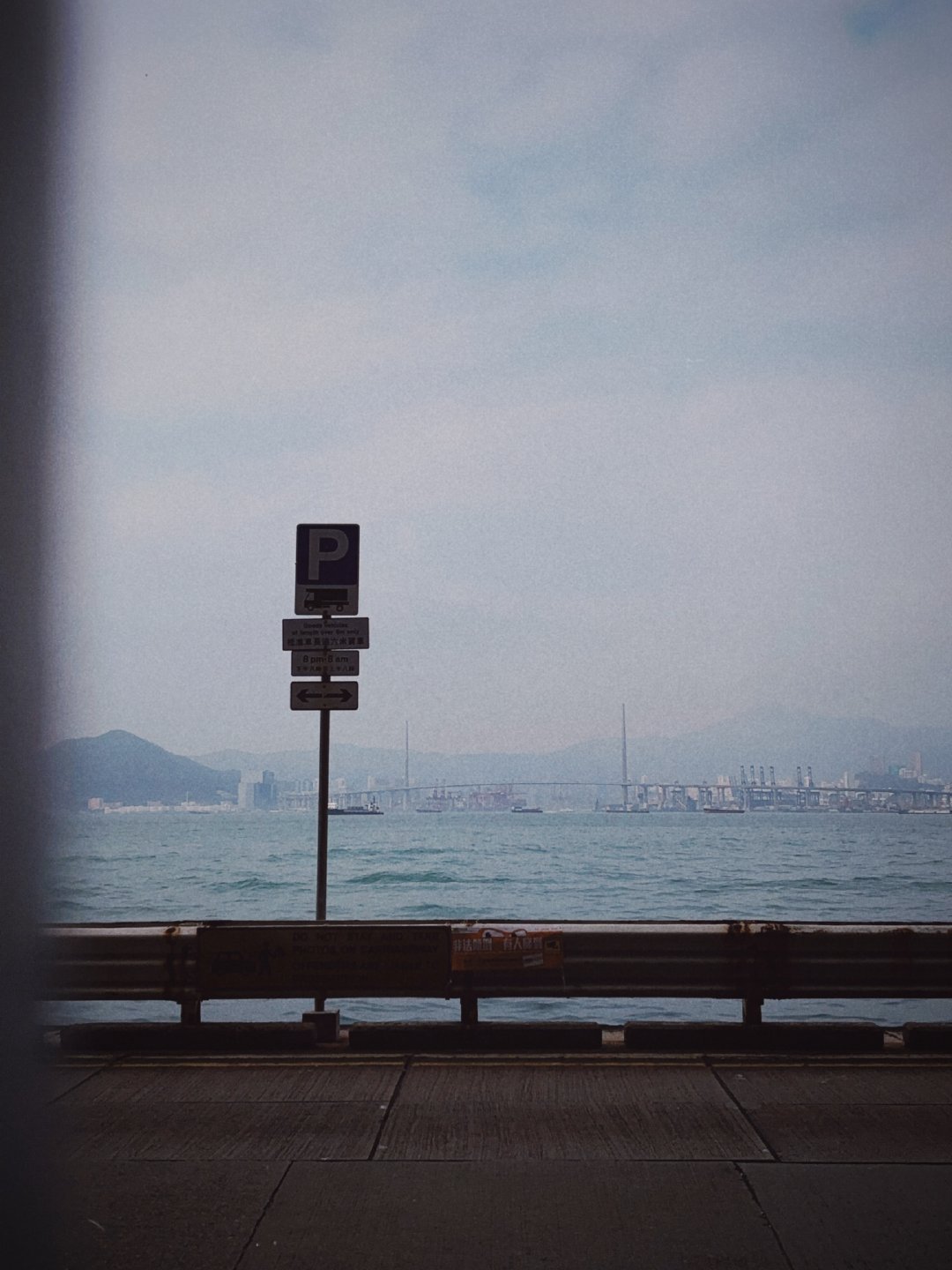 随手拍，九龙公园，坚尼地城，香港大学。我与汽车的日常 手机真的是最好的街拍利器，