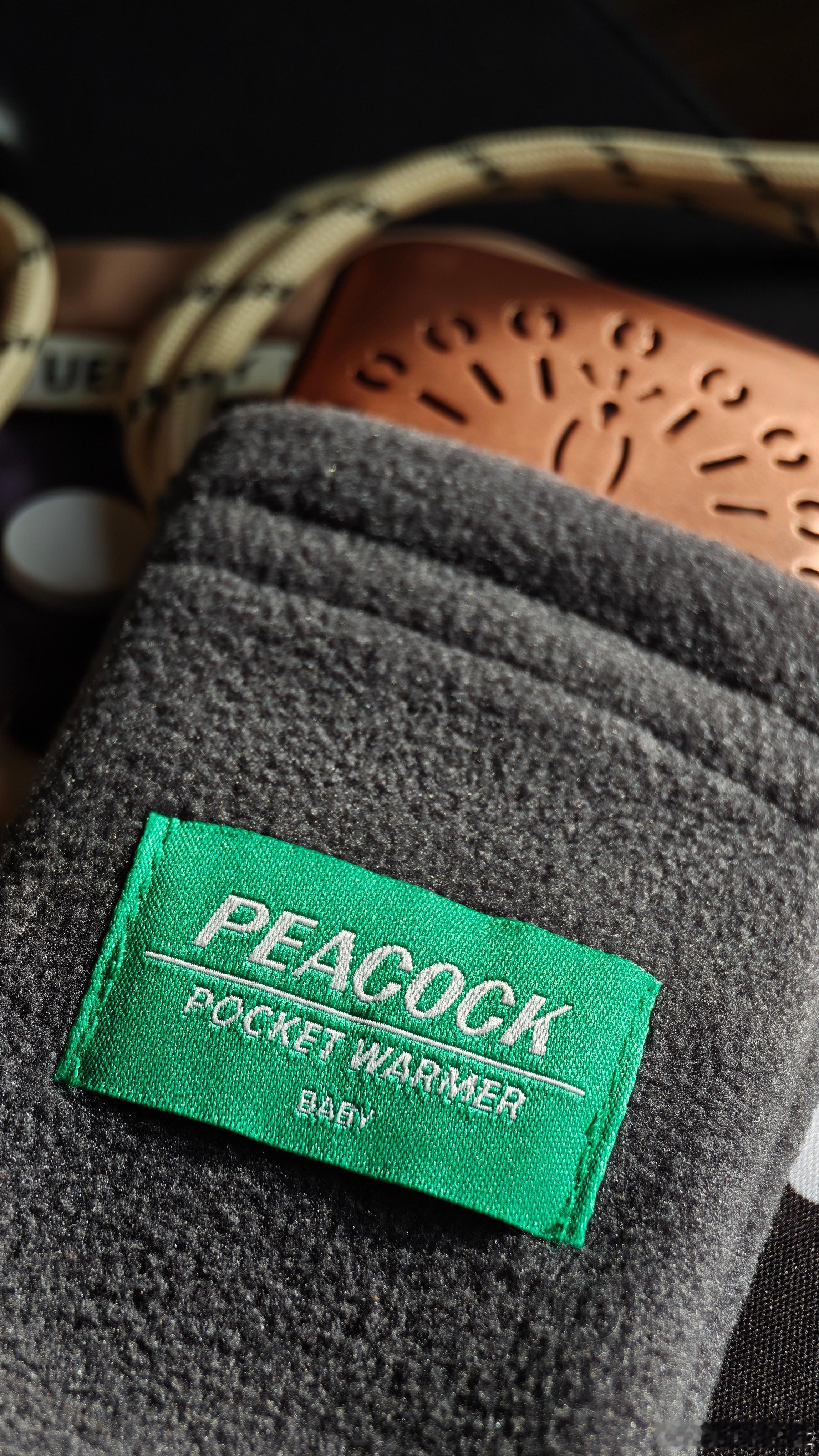 开箱了一个非常偏门的小物来自孔雀的怀炉其实我注意到它完全是因为鸣虫有天意外的看到