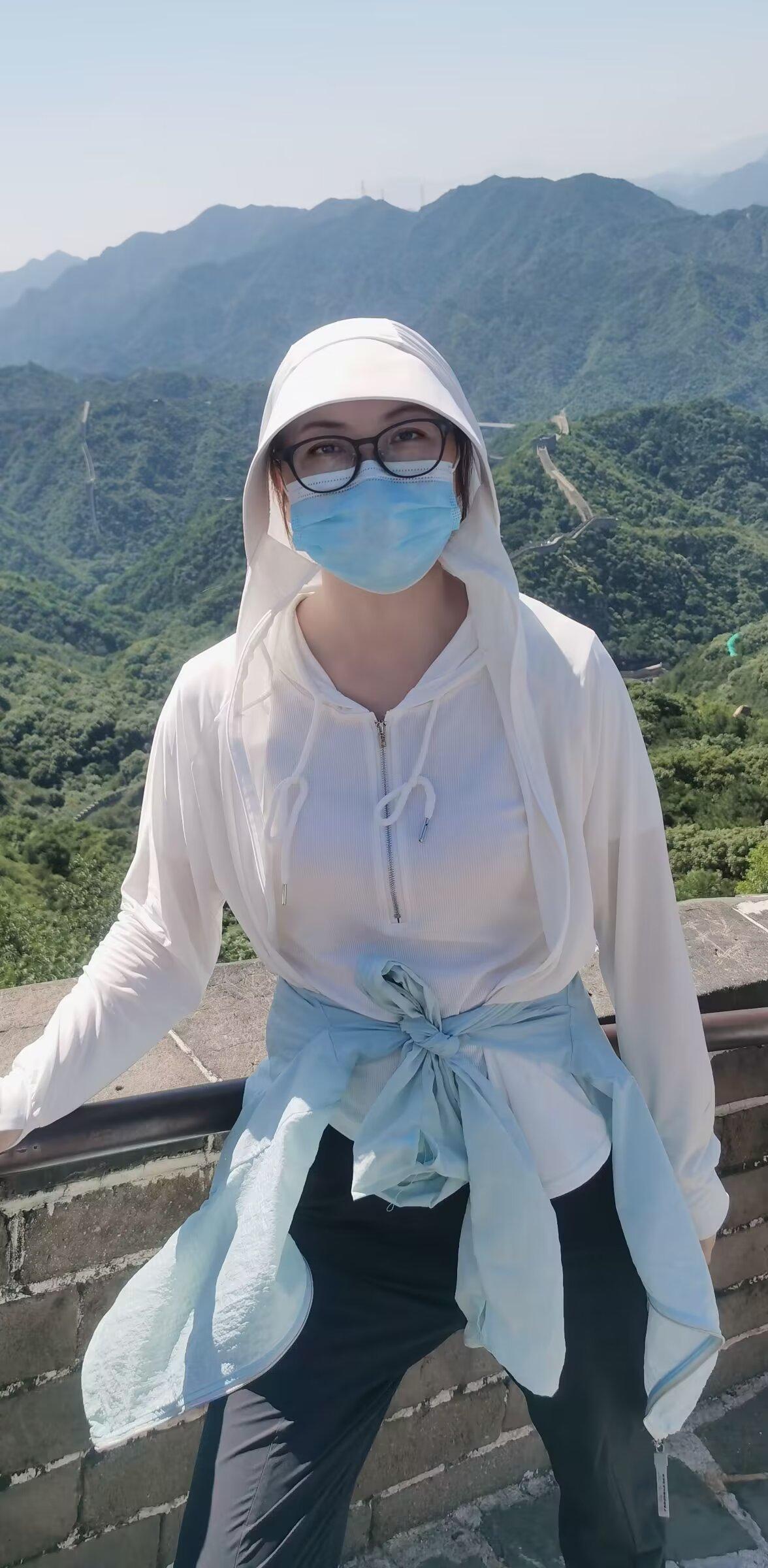 "听巴扎黑新歌《吹吹山顶的风》过肆意人生!无法掌控的事情太多，别为难自...
