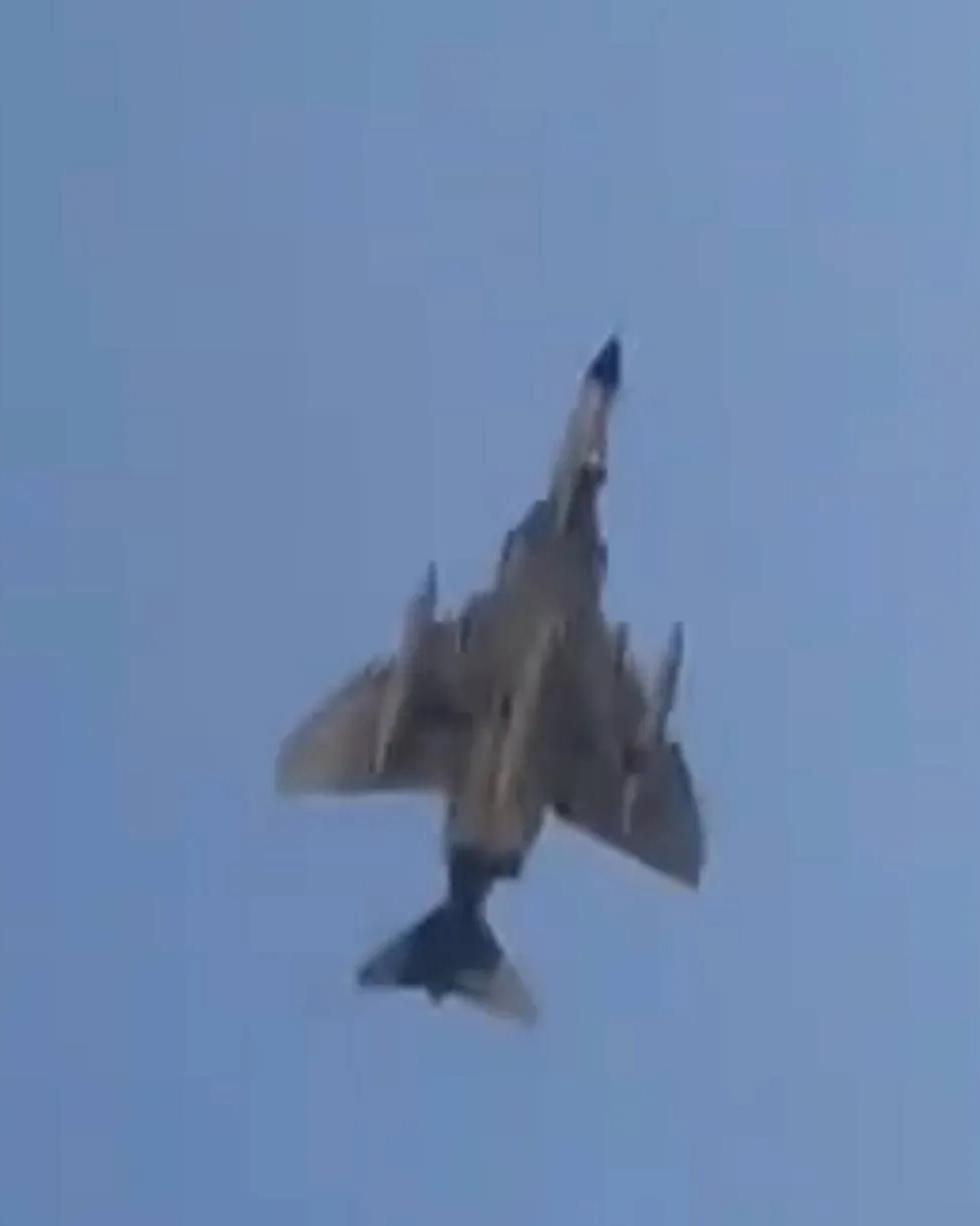 伊朗领空开放，往返中国客运航班恢复，特朗普坐不住了

2026年4月23日，伊朗