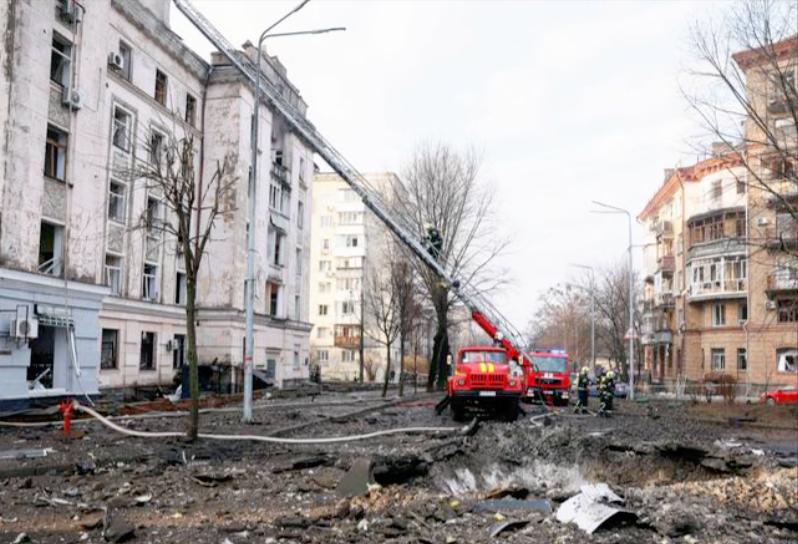 乌克兰能源要“紧急刹车”，泽连斯基突然下了死命令，乌克兰能源系统全面进入紧急状态