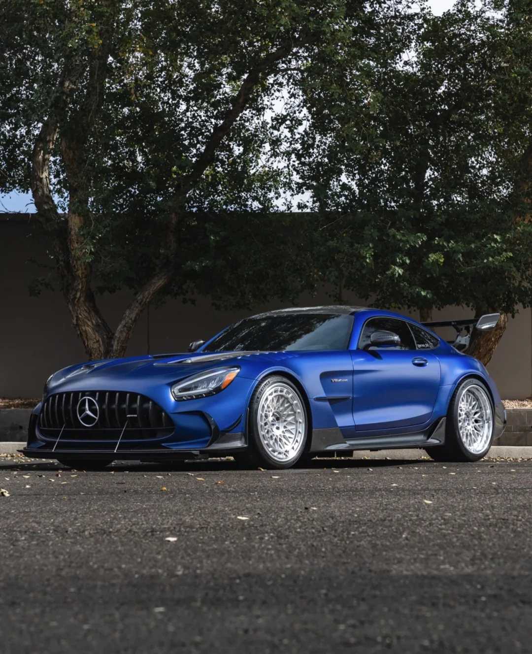 给梦中情车拍组大片 Mercedes AMG GT