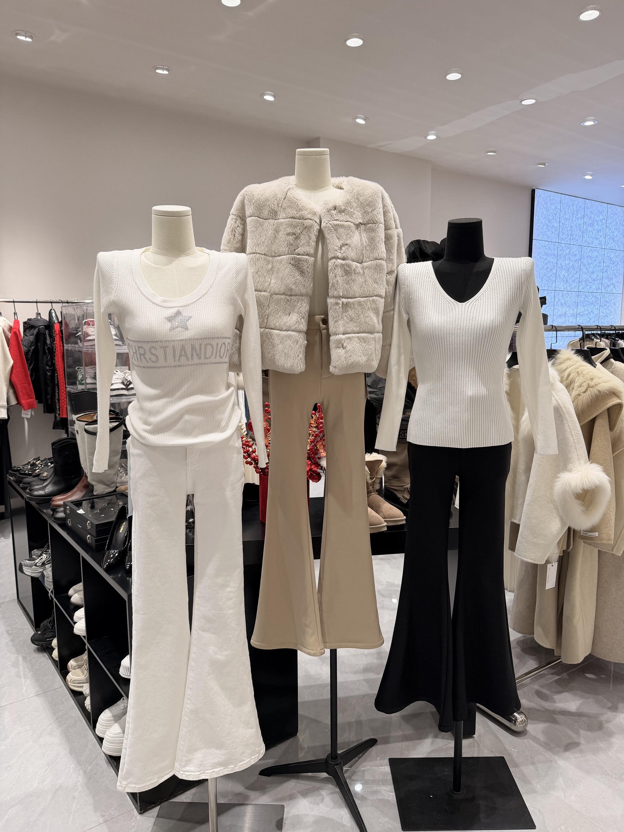 实体店女装 穿搭ootd 服装店日常 新衣服最好看
