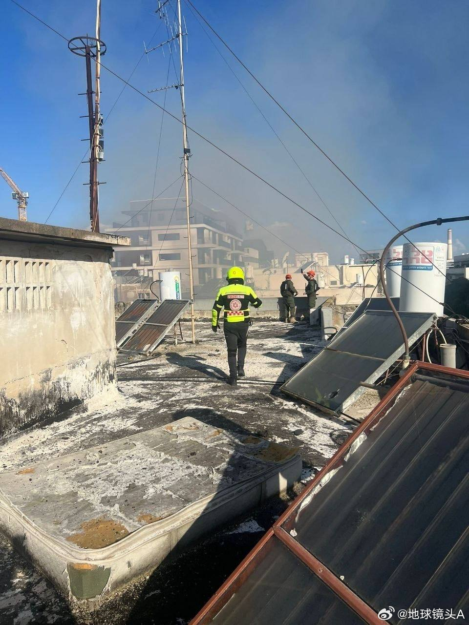 以色列被打穿了 特拉维夫警方：今天，伊朗导弹袭击对特拉维夫市造成重大破坏特拉维夫