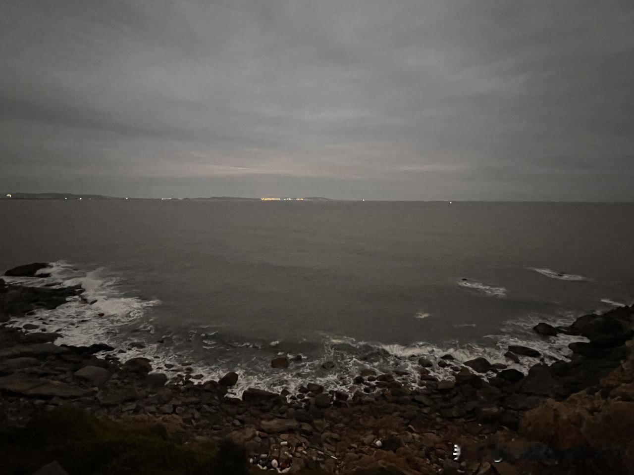 今年最舍不得删的照片昏暗中找寻前路