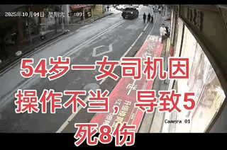 都是女司机！
所以技术不技术的和性别不大，为什么一出事，一看是个女的，大家就爱说