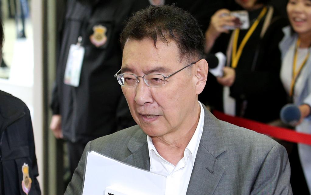 台湾“大选”副手候选人辩论会今天举行，国民党副手候选人赵少康在回答媒体提问时称，