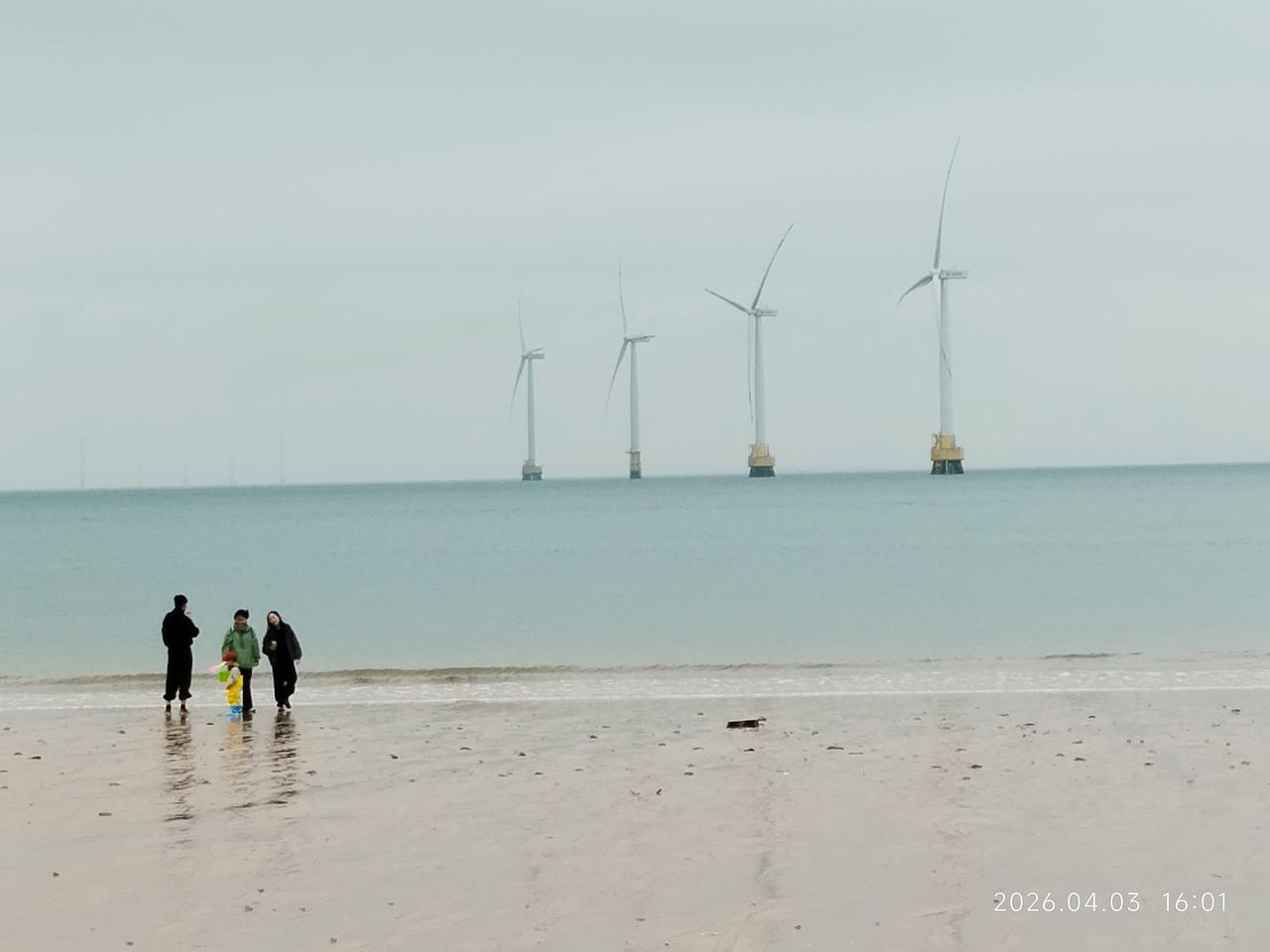 我知道的平潭岛
福建省最大的海岛:平潭岛，也是离台湾最近的。
出了平潭火车站，去