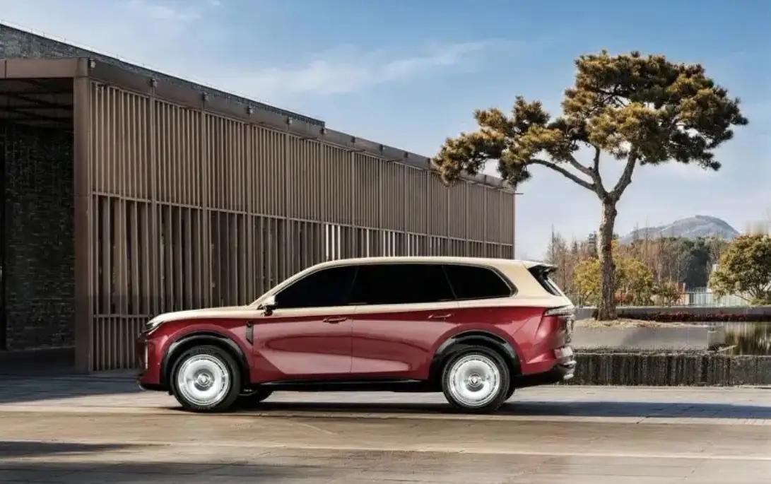 你发现了吗？华为真是把中国人研究透了！

要豪华，150万——买尊界S800
要