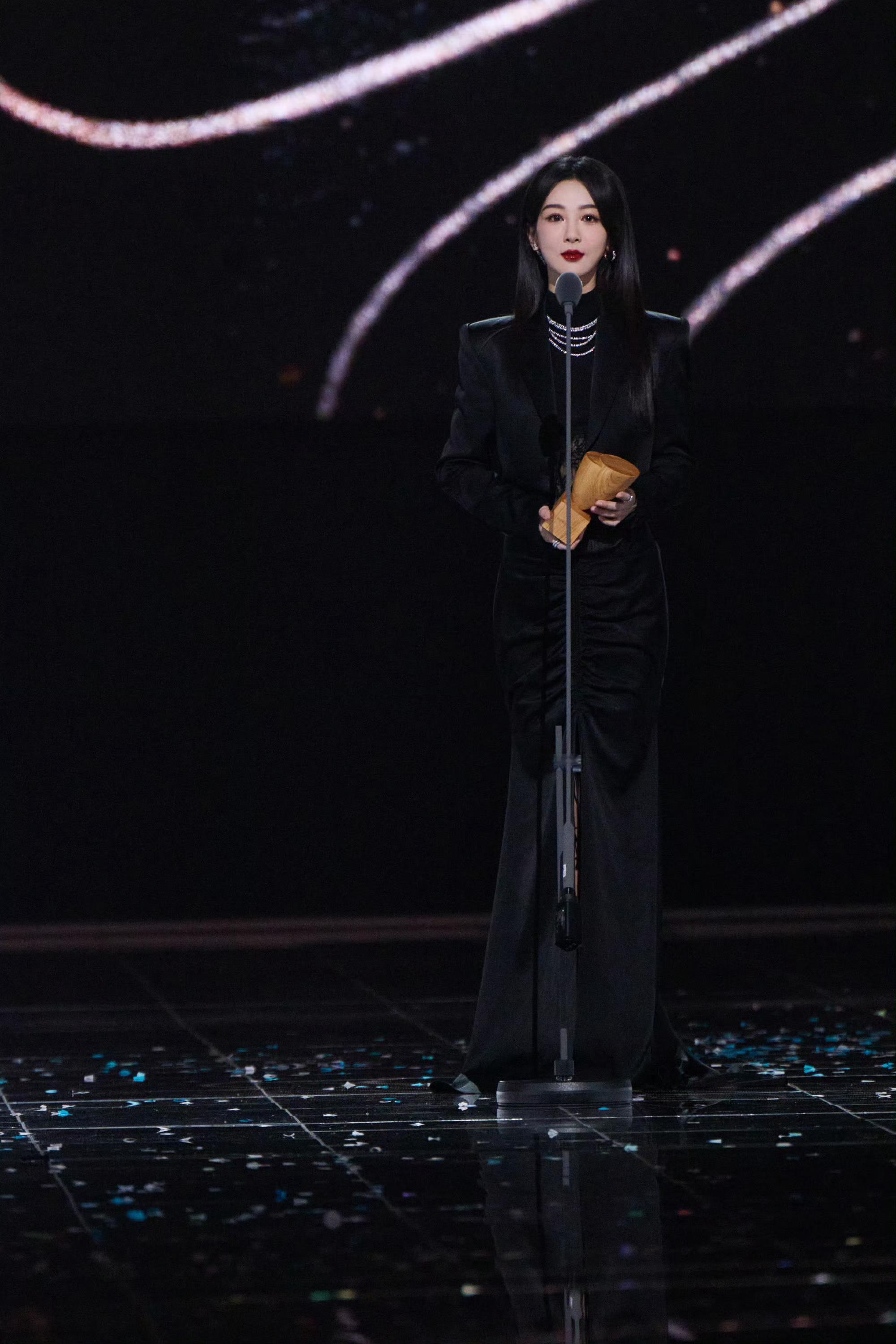 [心]#杨紫黄瀛子# 凡是过往皆为序章，所有将来皆可盼​​​