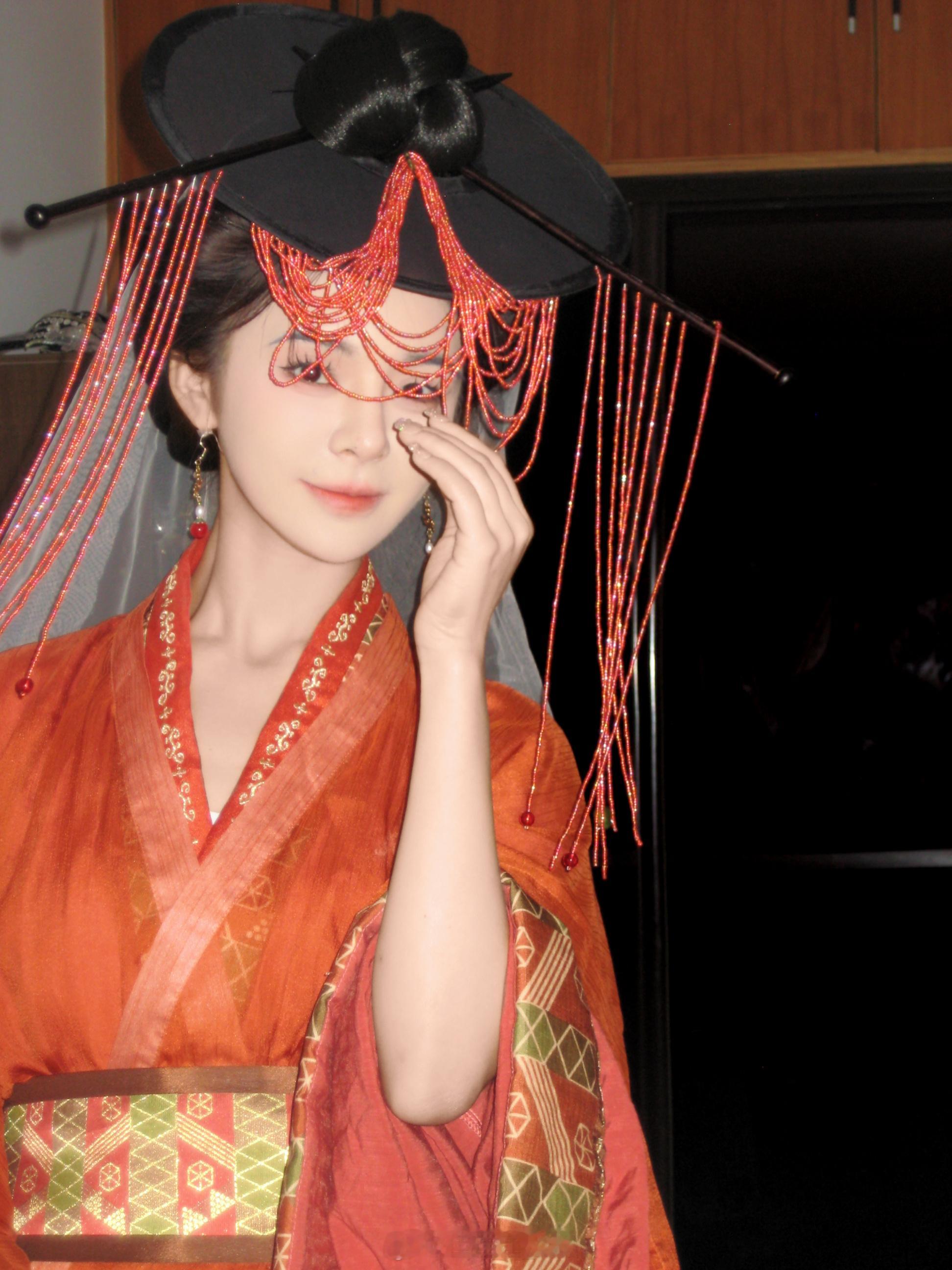 佳佳子_zZZ[超话] 不言这个出图速度太快啦！！！今天拍今天出哈哈哈哈哈那就先