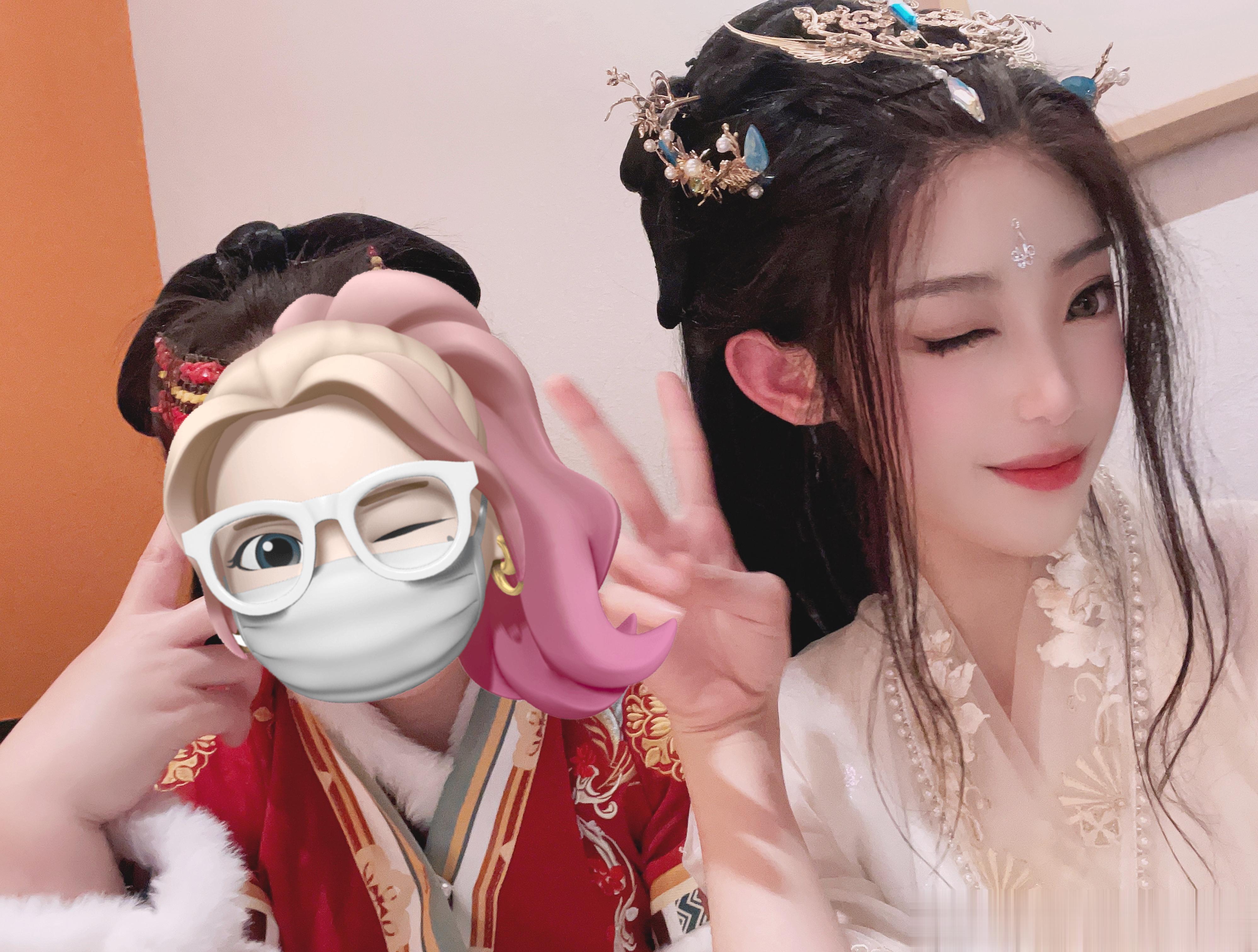 拍照片说p，拍视频说我开美颜美体了，咋啦就专挑我一个人骂呗？别人开就啊真好看女神