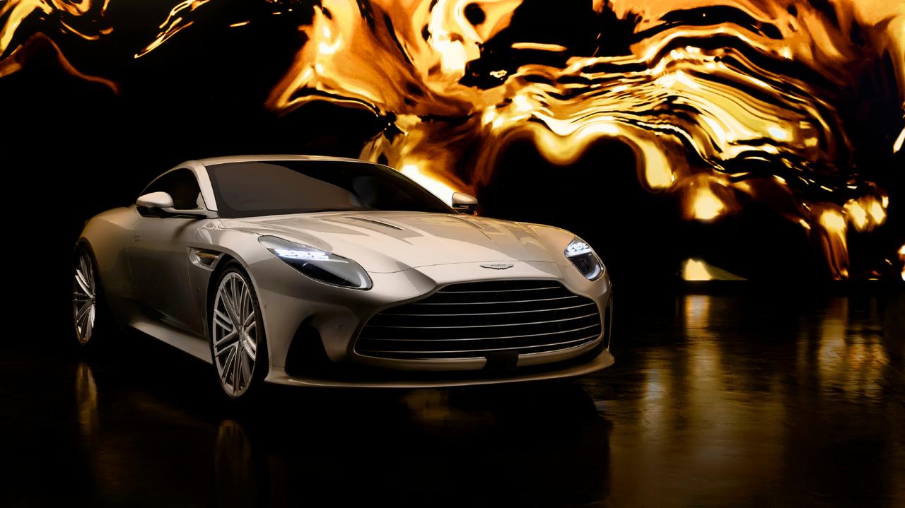 Aston Martin DB12 Goldfinger Edition 内饰用