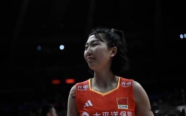 国际赛场上恐将再难看到袁心玥了！今日凌晨土耳其费内巴切俱乐部，官方发声明终止与袁