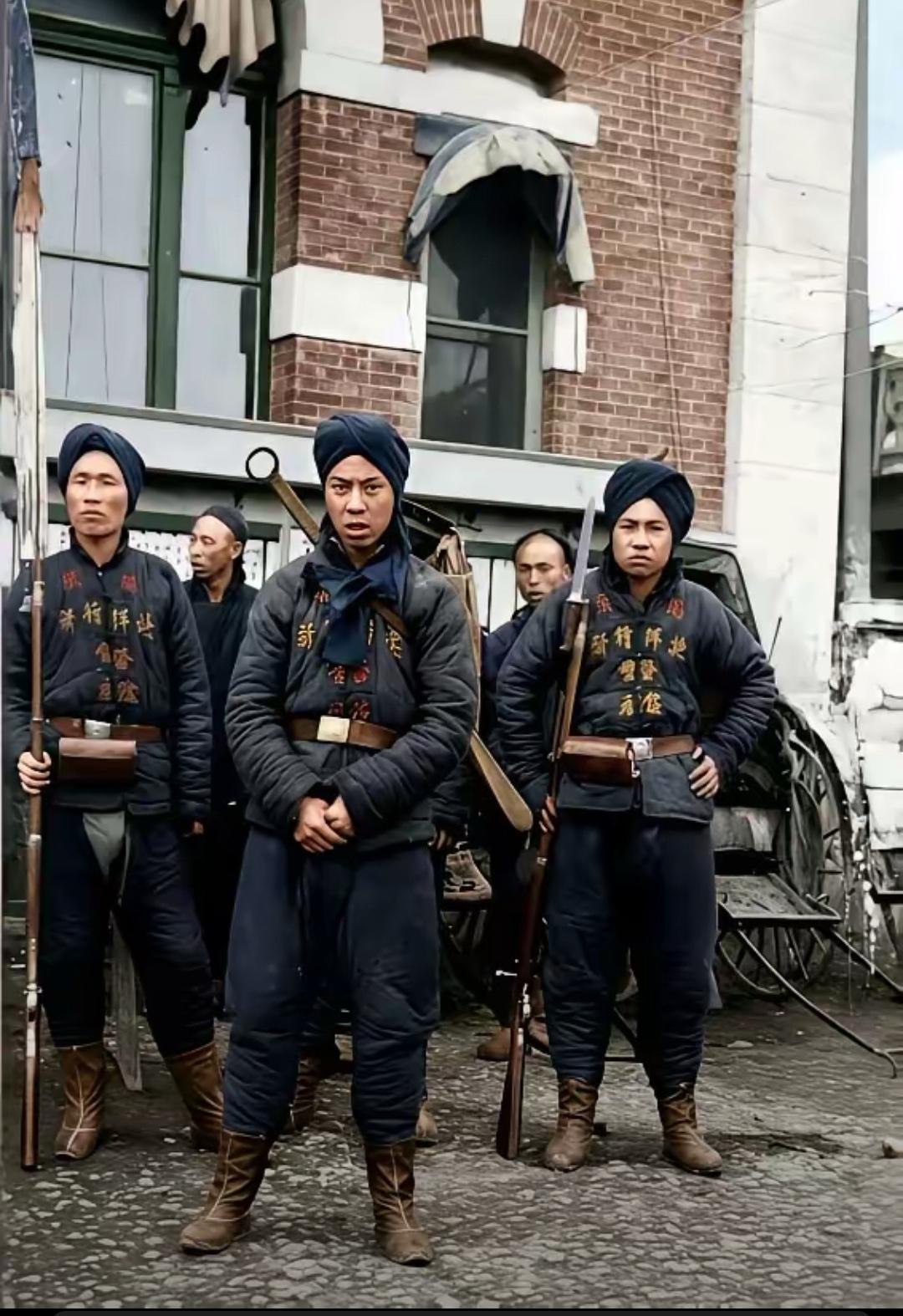 这是什么武装？在上海吗？