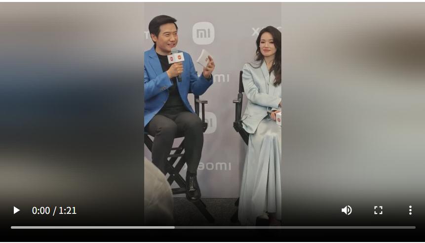 不是“一家人”，不进一扇门！这话说得太对了！
他俩坐到一起…
真的就是绝配！
往