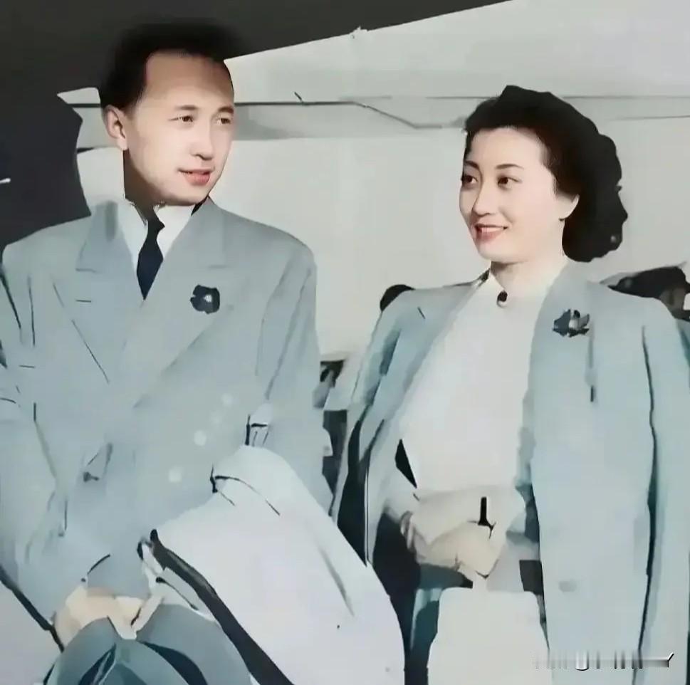 钱学森英俊潇洒，蒋英美丽动人……