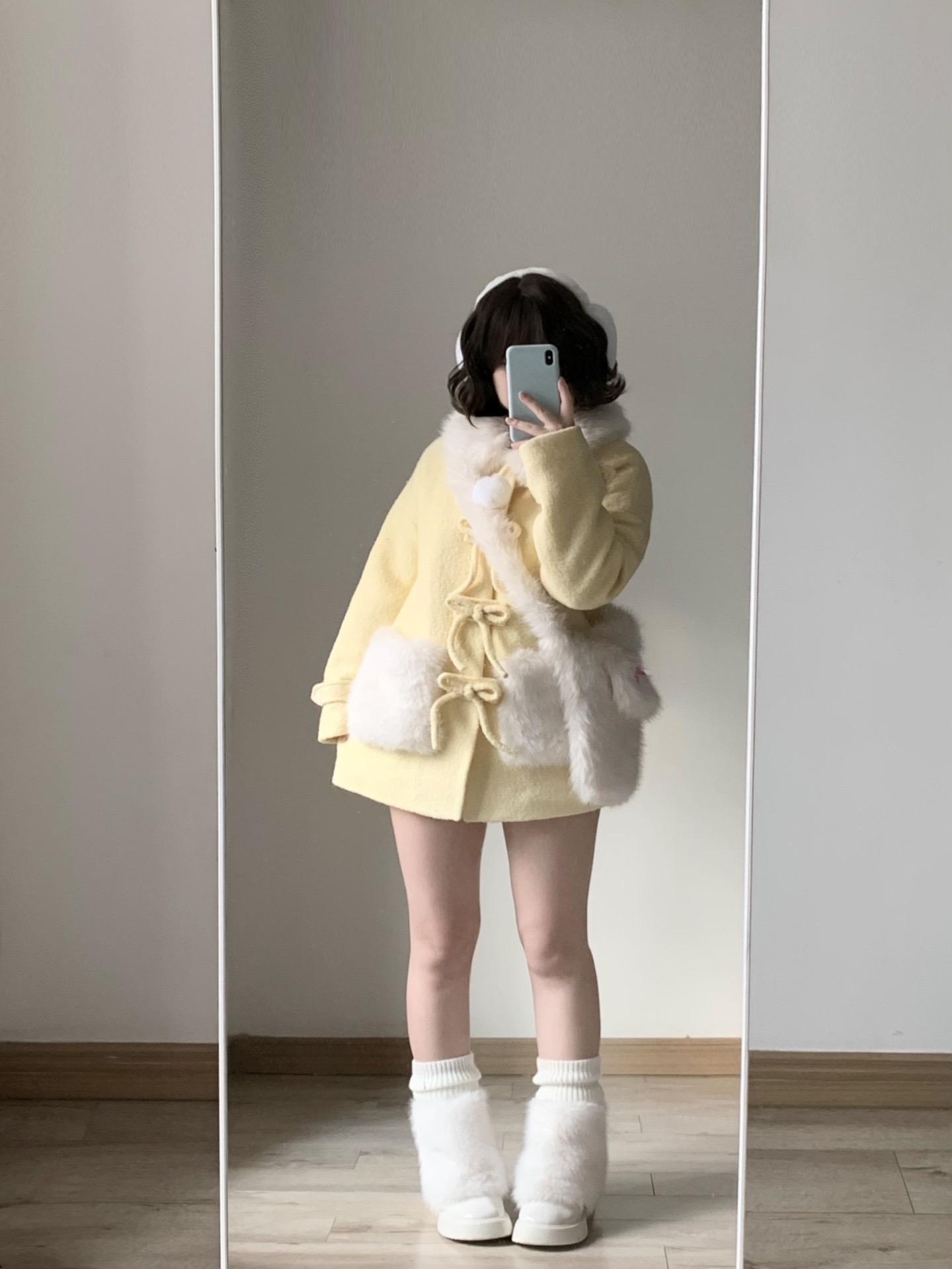 萌萌奶黄包。