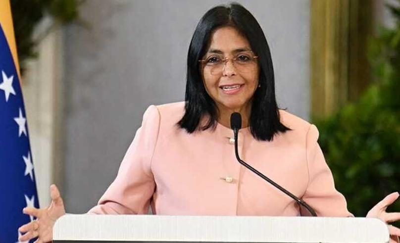 委内瑞拉的代总统罗德里格斯得到了特朗普的夸赞，他说：“这位总统干得相当不错。我跟