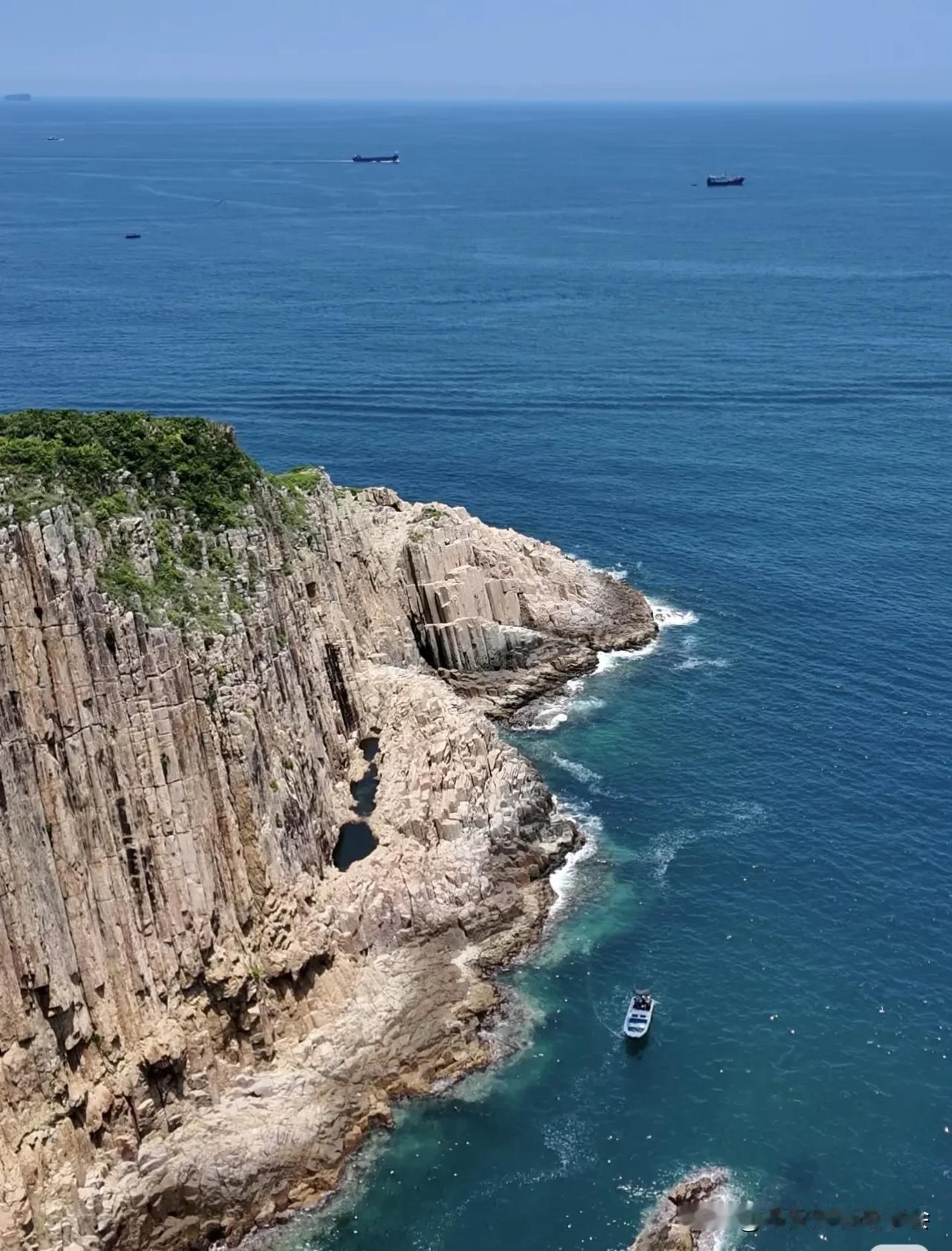 底层逻辑
底层逻辑，决定了一个人的思维模型，决定了一个人的行为特点，决定了一个人