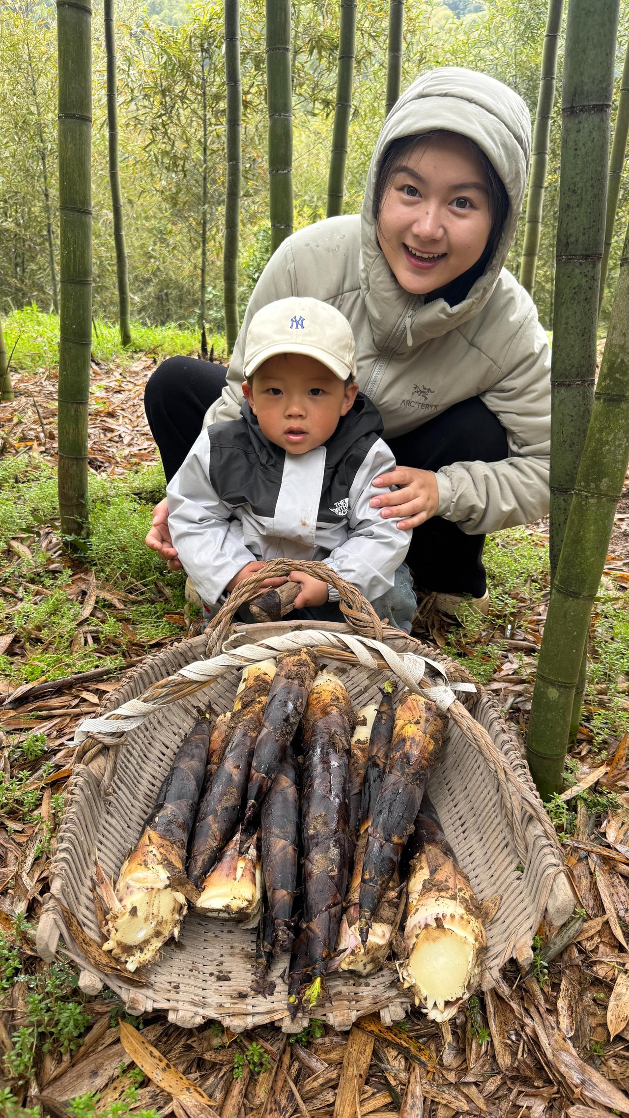 好消息！2026年新烤的奉化油焖笋上市啦。而且今年全部用顺丰发货。给大家更好的体