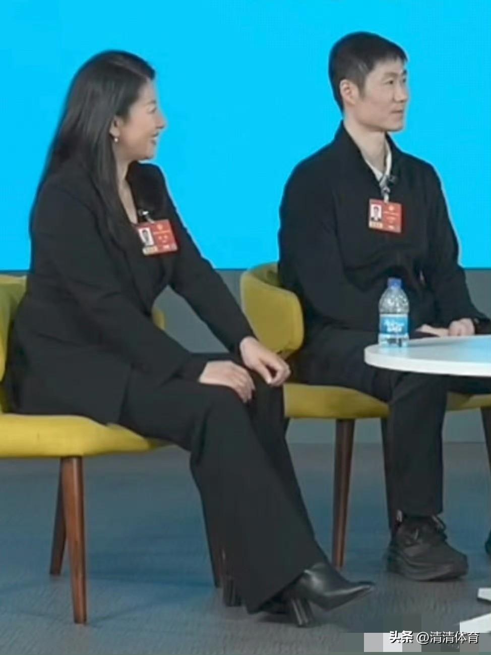 王励勤与杨扬在接受采访时，谈到了樊振东目前的情况。王励勤表示，巴黎奥运会之后，樊