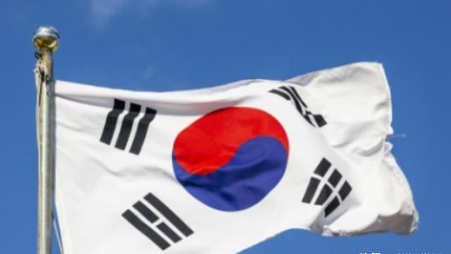 韩国人指责“武当山盗用韩国国旗！”2009年，几名韩国游客在武当山游玩，看到道观