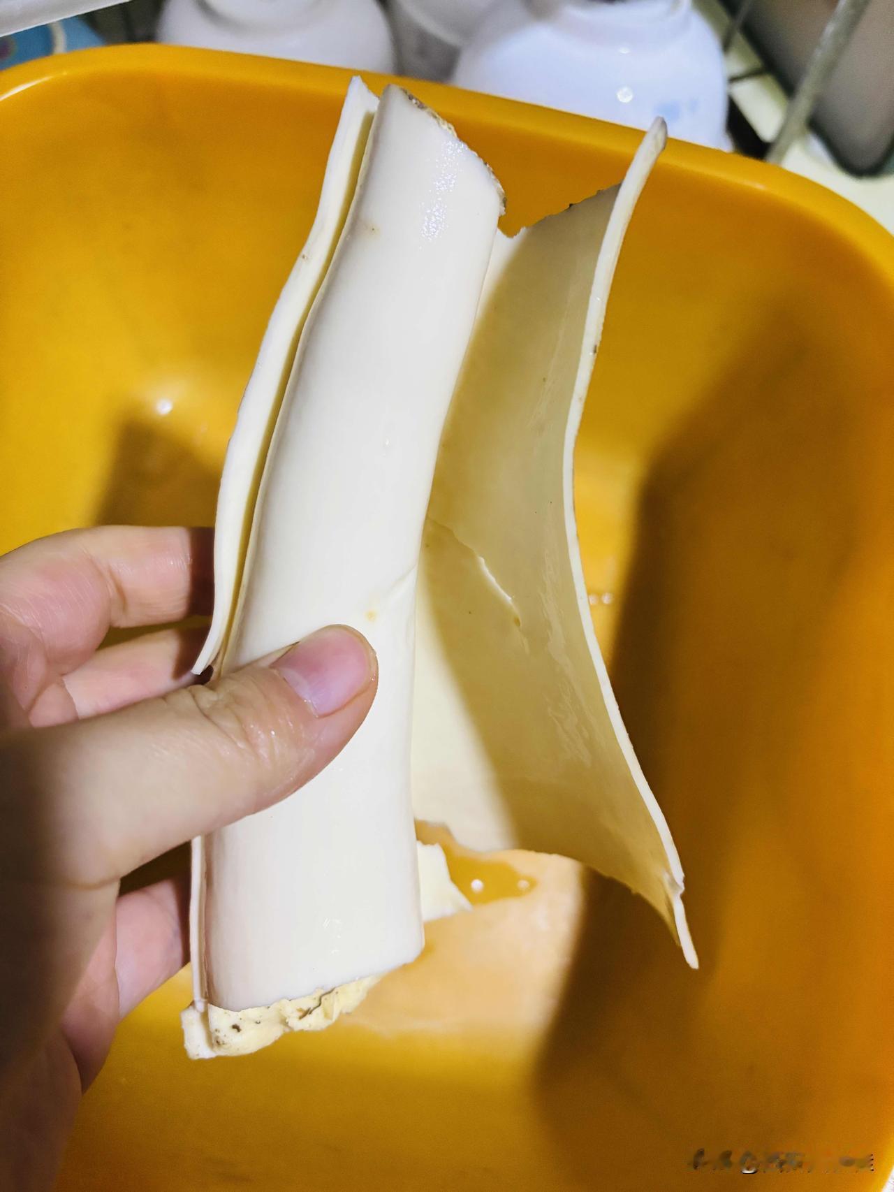 木薯糖水：味蕾上的北国初遇
    一次偶然的机会，让我邂逅了木薯糖水，那是一场