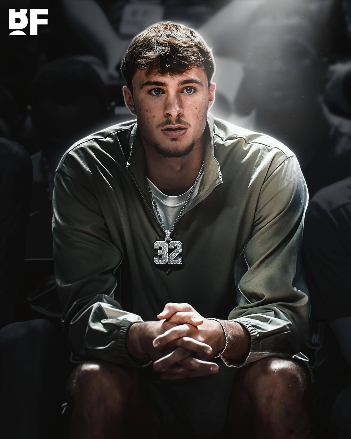 据独行侠高管透露，库珀·弗拉格在NBA夏季联赛期间主动请缨要求加赛