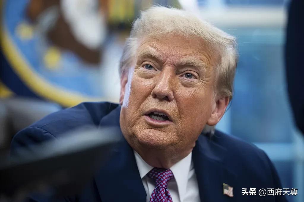 很多人认为，特朗普是在以色列的“操纵”下开启了这场战争！他们说这不是美国人的战争