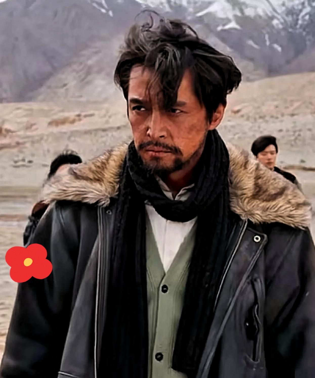 这个世界上恐怕最让人搞不懂的人，就是胡歌了！明明儿女双全、财富自由，早能躺

平