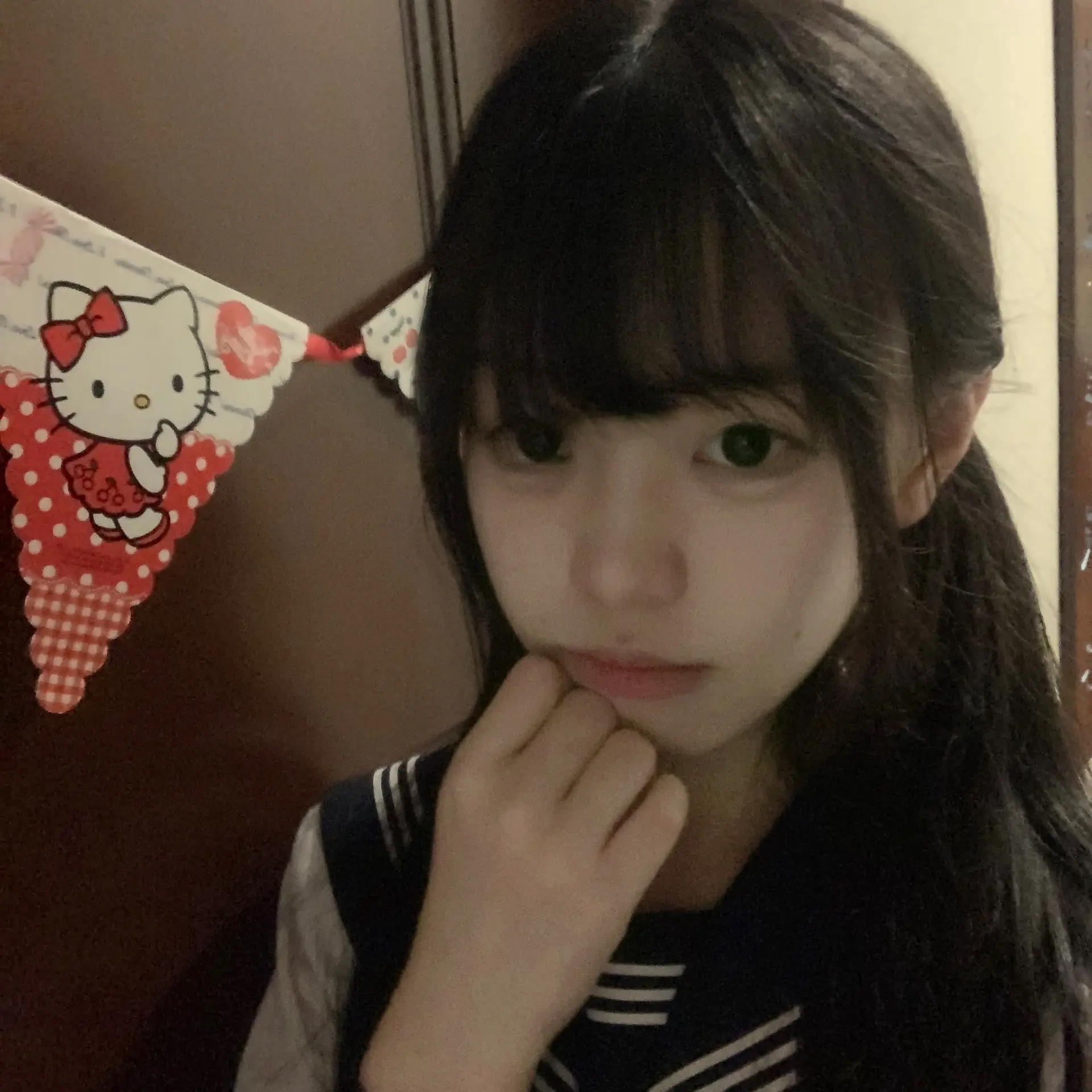 以后我只会跟觉得我可爱的人说话了^ > ⌑ < ^ ੭
