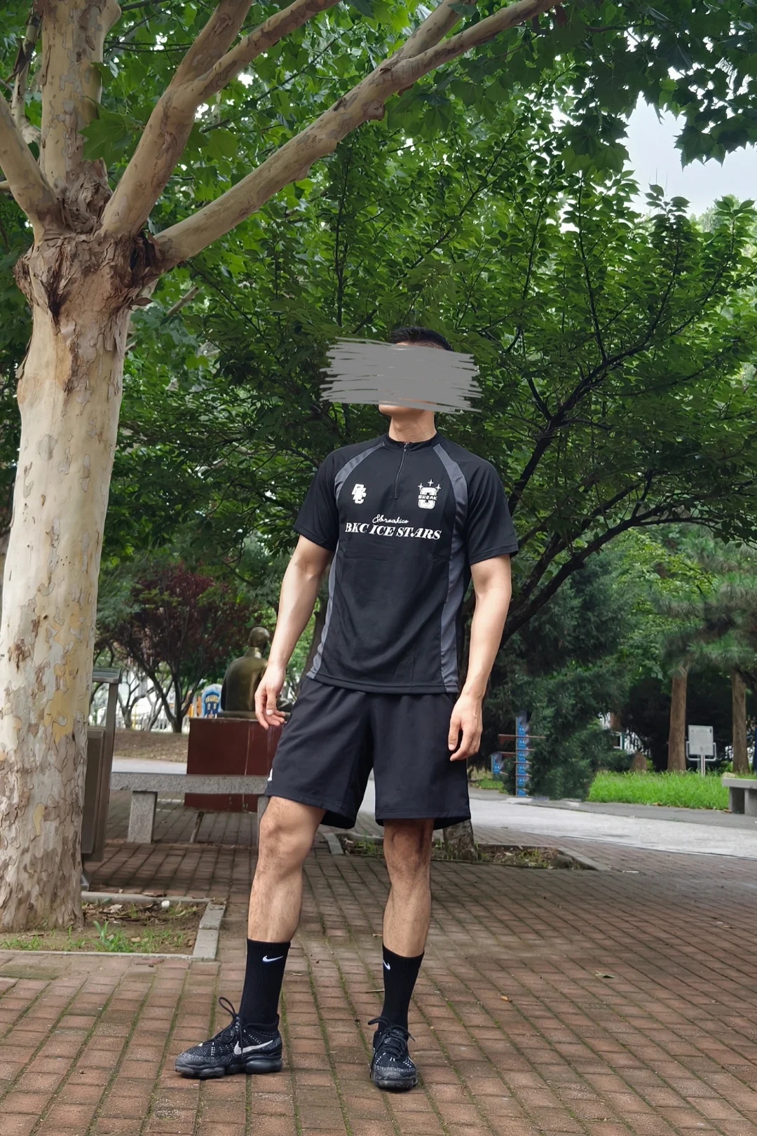 穿短裤的季节马上结束了