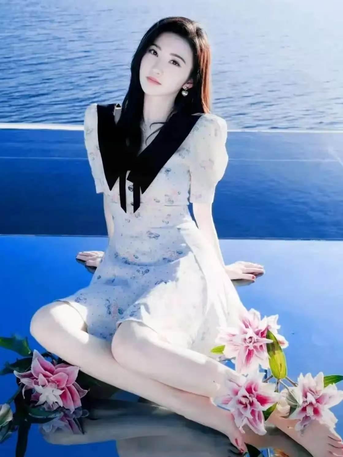 这事儿也能往外说？
见过low的，没见过这么low的，
有人把“揉扔子”写进公开