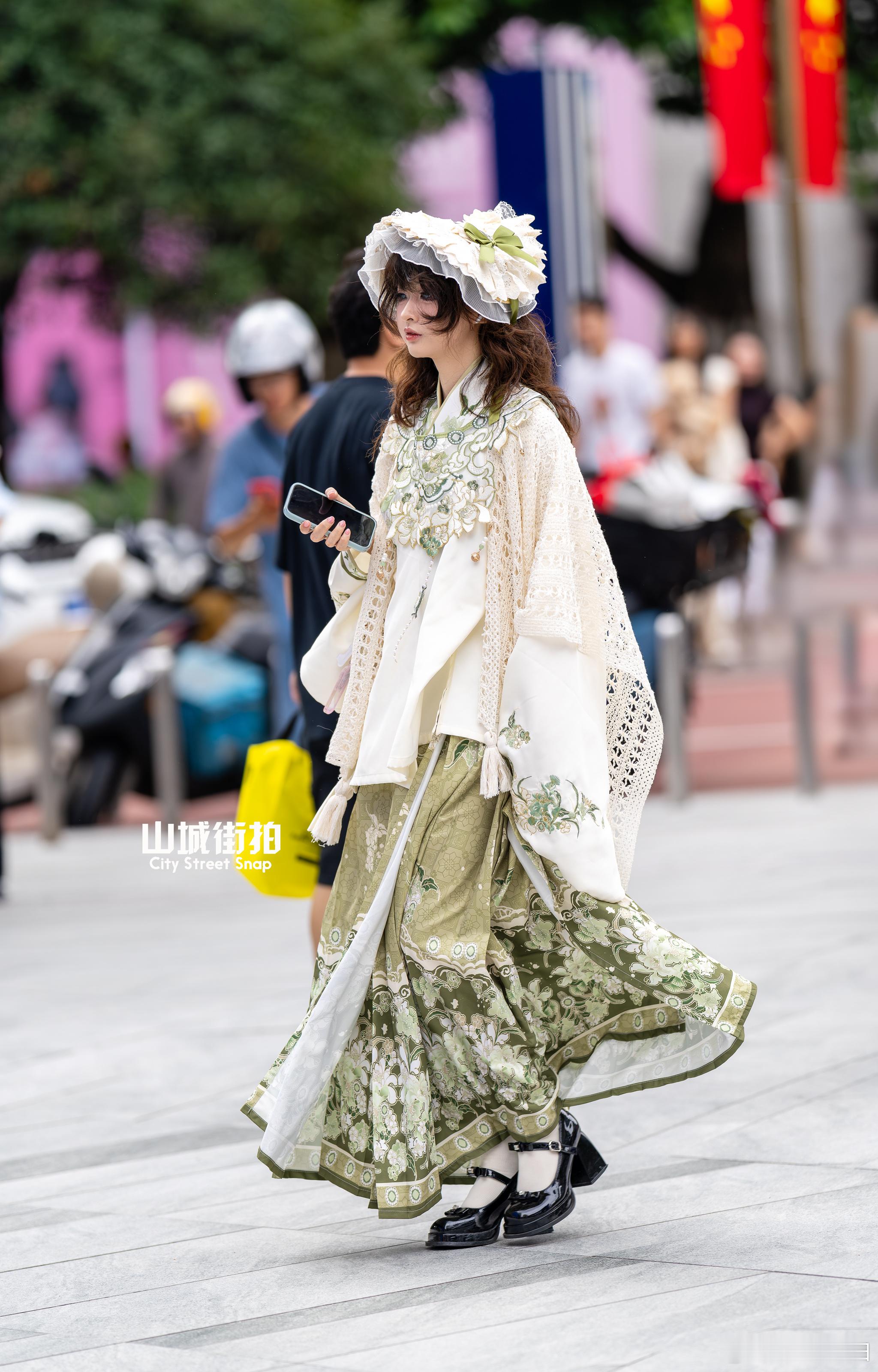 周三，早~ ​​​