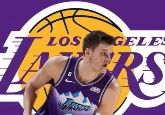 NBA算艾顿是湖人首发中锋吧，估计协议内容就是艾顿打首发，不然人家也不来。关于顿