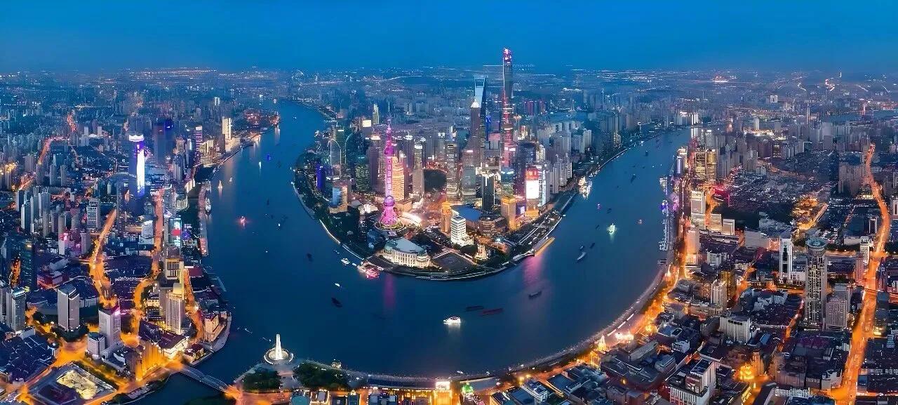 长三角前三季度GDP全跑赢全国，上海要成首个“6万亿之城”！
长三角又交出一份炸