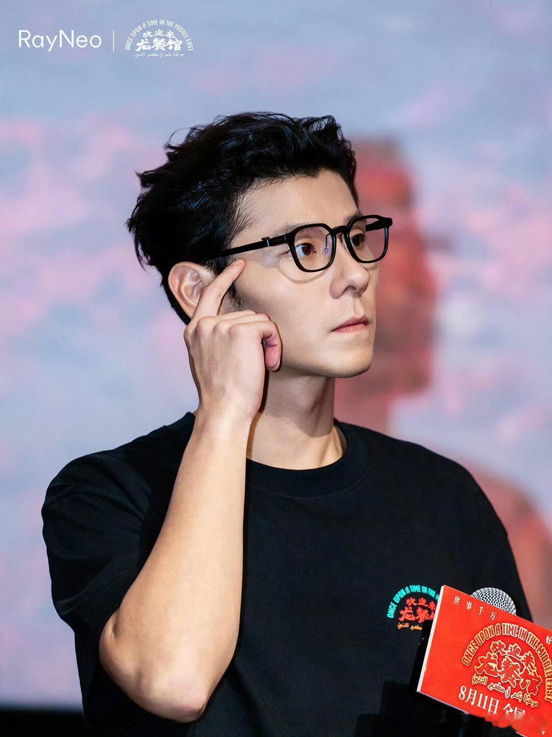 蒋奇明没有得到适配他演技的名气和光环蒋奇明被过于低估了蒋奇明口碑真的可以啊，看过