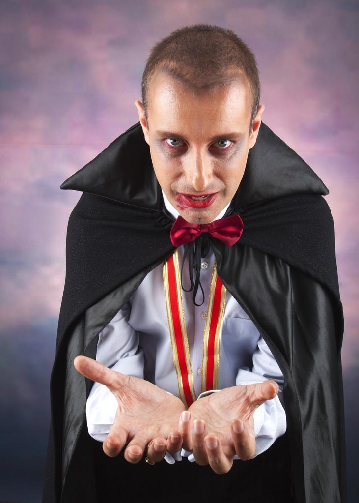 美国见不得中国好
美国从根子上都见不得中国好，不希望中国人民过上比他们生活好的日