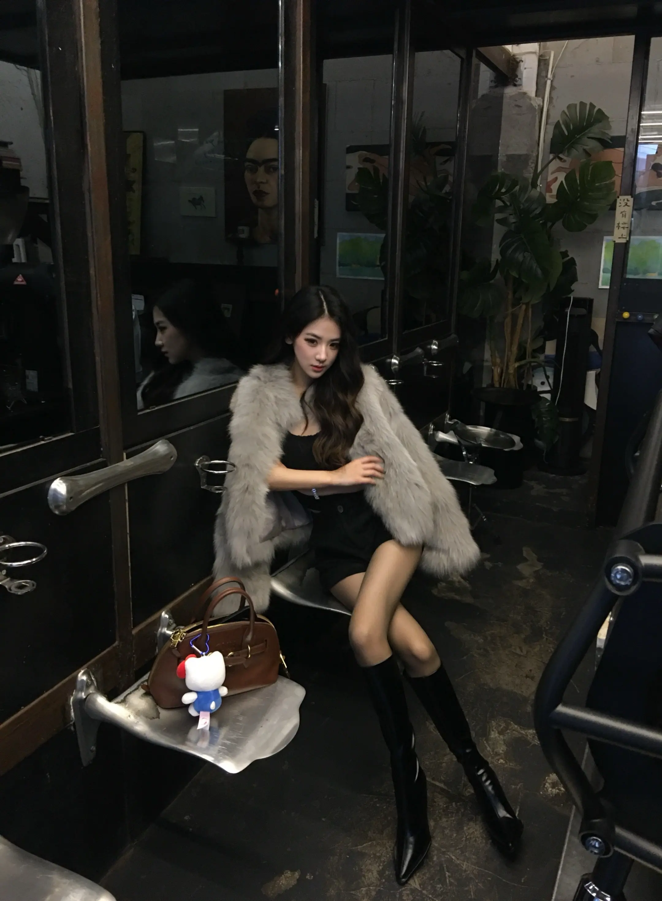冷艳氛围感ootd 冬日冷艳系ootd 拍照姿势