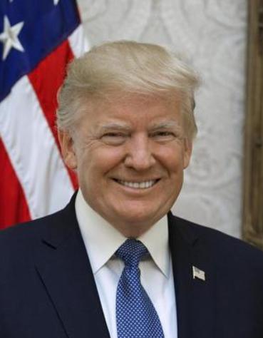 千万别上当！
特朗普翻脸比翻书还快！


特朗普这个名字一出来，
事情就变得戏剧