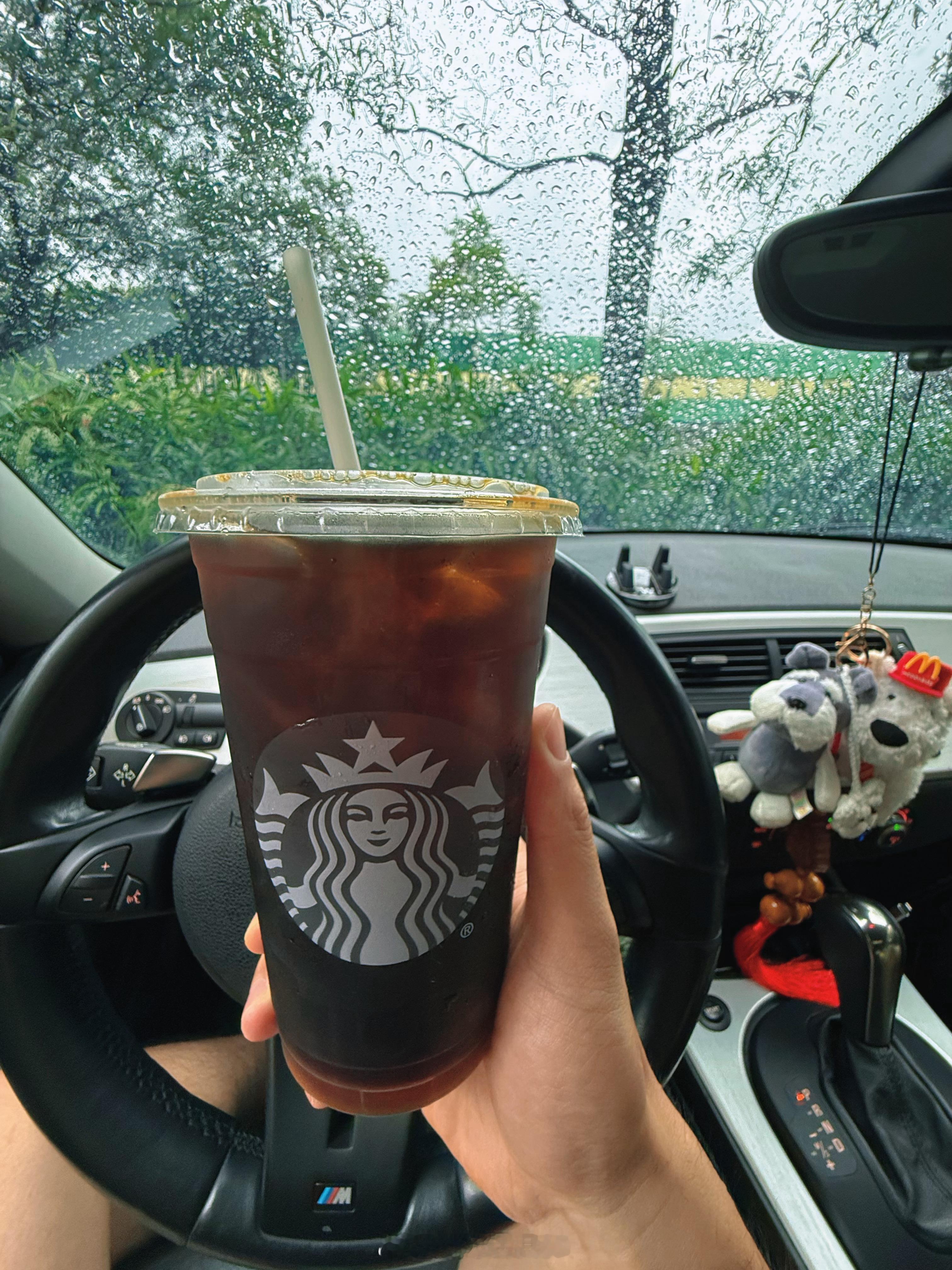 大爆乳➕满杯玫瑰冰萃🟰今日宜出门[doge]我与汽车的日常 ​​​