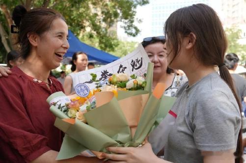 高考化学无限热爱c 你们当年高考化学考了多少分？ 听说去年就挺难的？ 