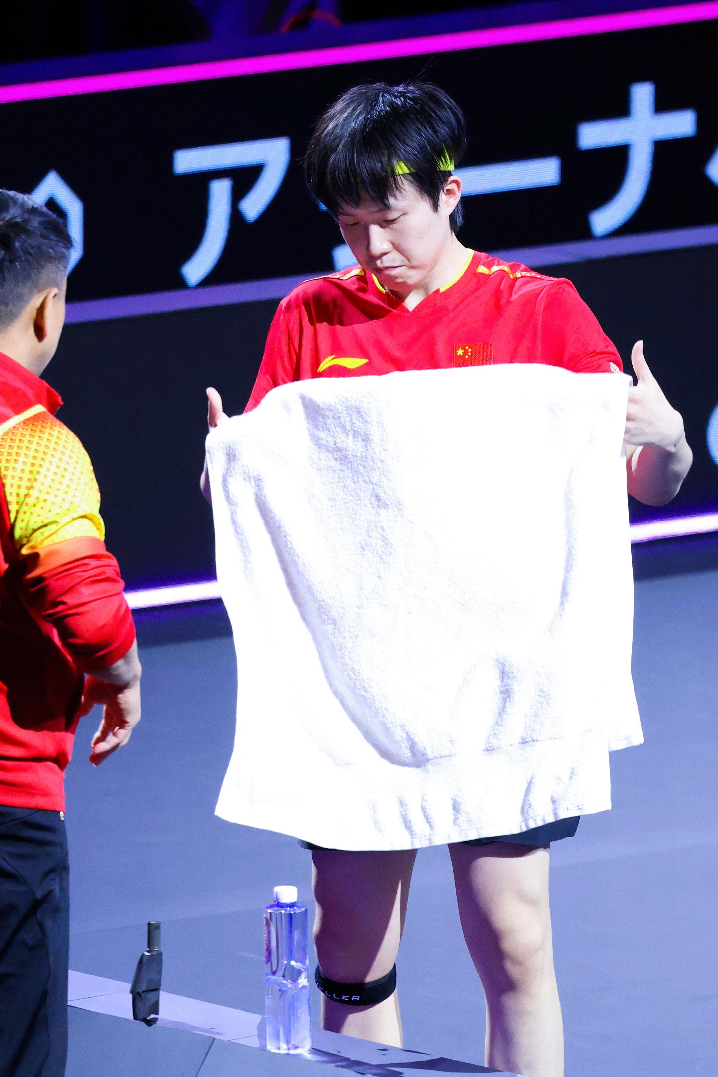 家有小耶初長成[好愛哦][好愛哦][好愛哦]王楚钦王楚钦加油 ​​​