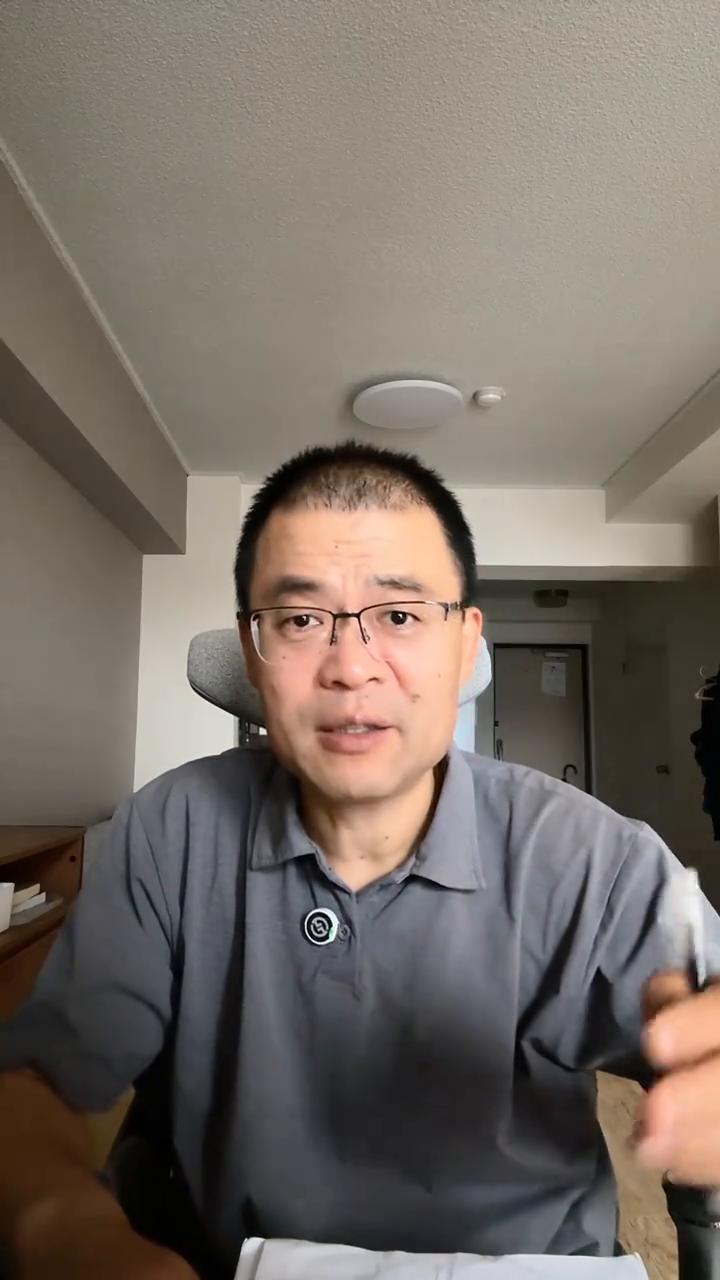 必须给大家分享一个感受，很多粉丝看到我减肥效果很明显，就问我平时吃什么？我自己也