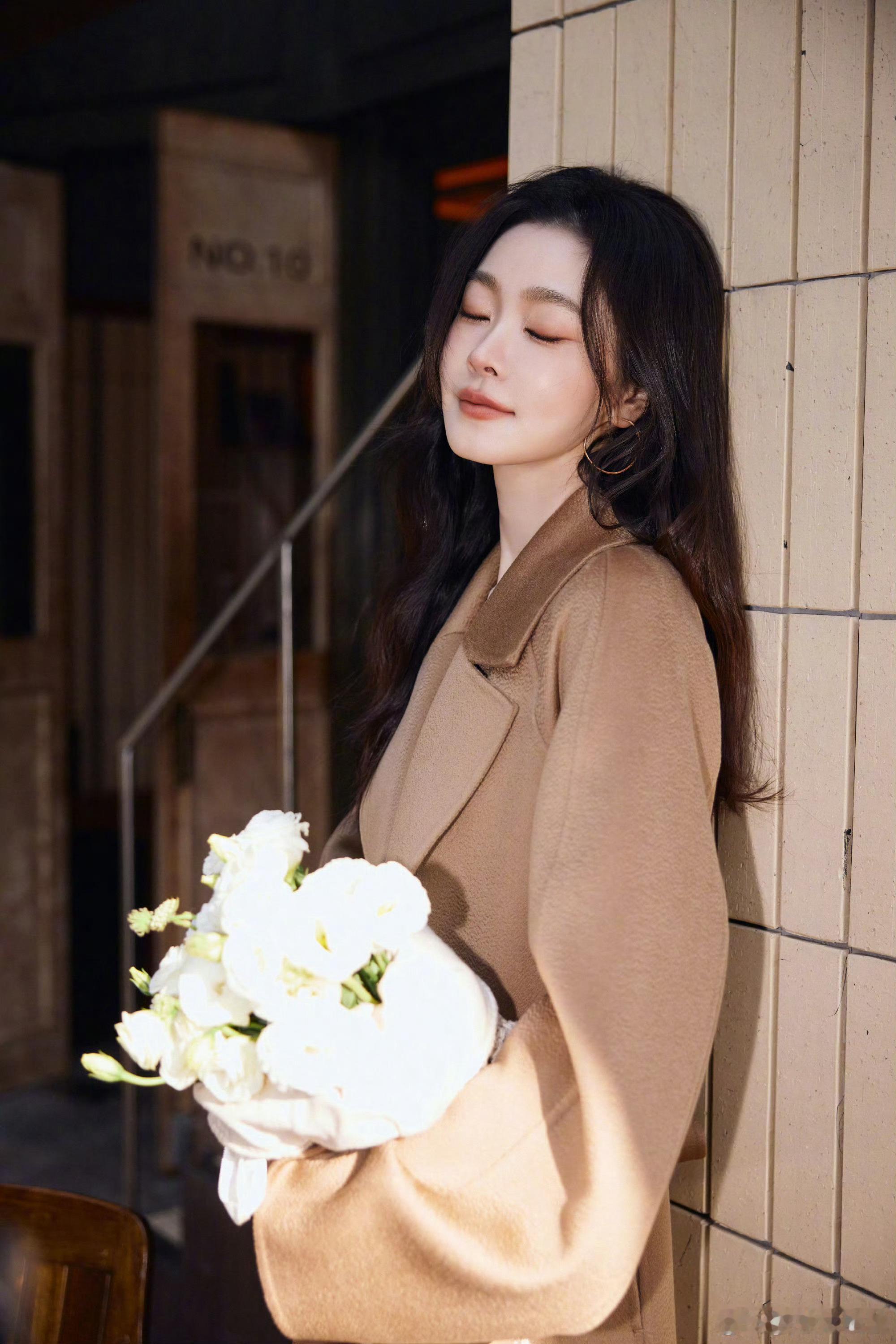 宋轶温暖的冬日 宋轶美拉德六宫图 宋轶美拉德六宫格，明媚大气 