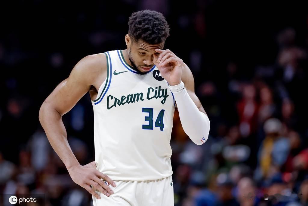 曝勇士全力追求字母哥 愿提供巴特勒库明加+选秀权

北京时间1月29日，据sha