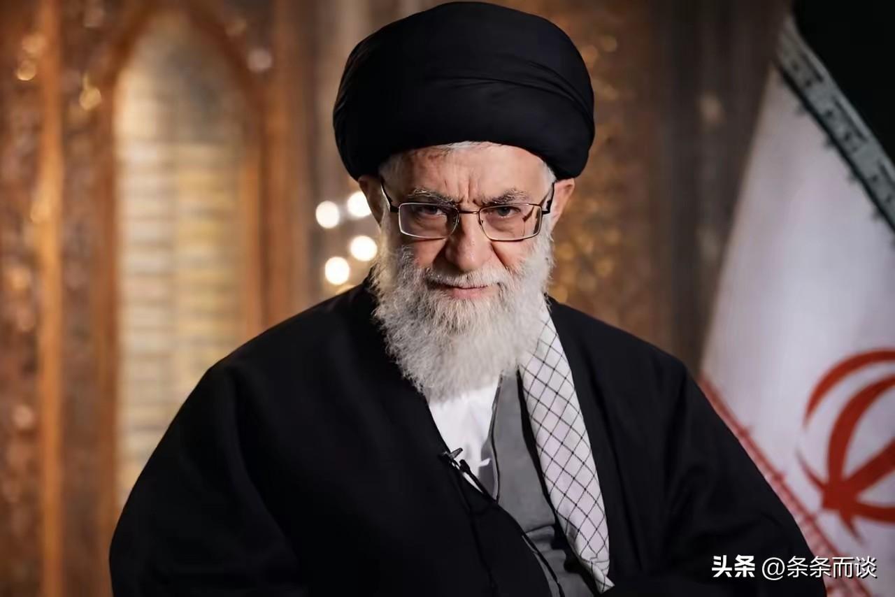 美军正式参战！美以战机围攻德黑兰，伊朗核心机构遭精准打击。
 
中东战场迎来最危