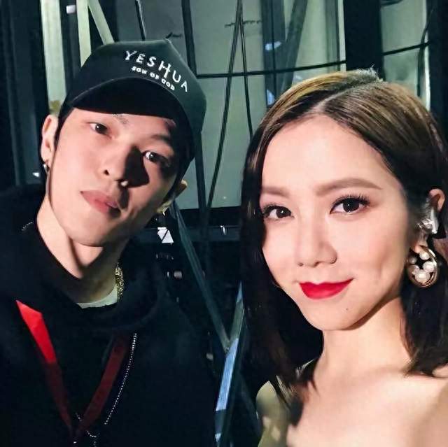 巡演182场刚收官，邓紫棋又被曝结婚，这次经纪公司不否认